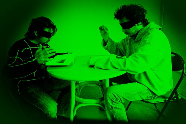 Czytanie w ciemnościach