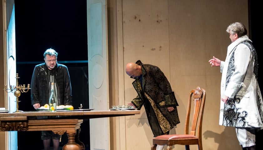 Klasyka, czyli "Kolacja na cztery ręce" w reżyserii Pawła Okońskiego wchodzi do repertuaru wrocławskiej sceny