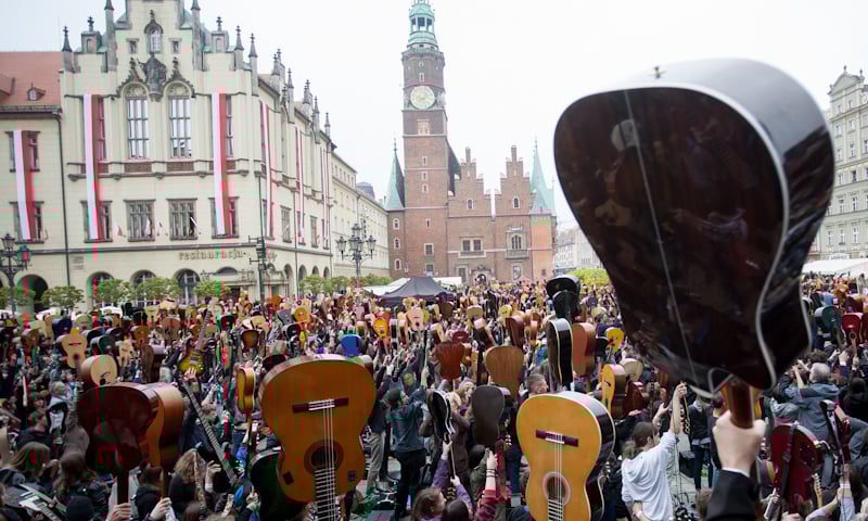 Gitarowy Rekord Guinnessa w Rynku 