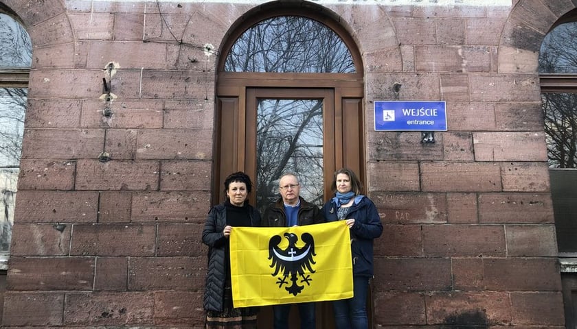 Olga Tokarczuk, Karol Maliszewski i Beata Kłossowska-Tyszka, organizatorzy Festiwalu Góry Literatury w Nowej Rudzie.