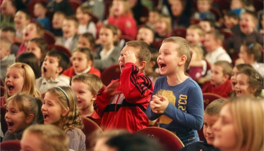 Radość oglądania w Teatrze Lalek