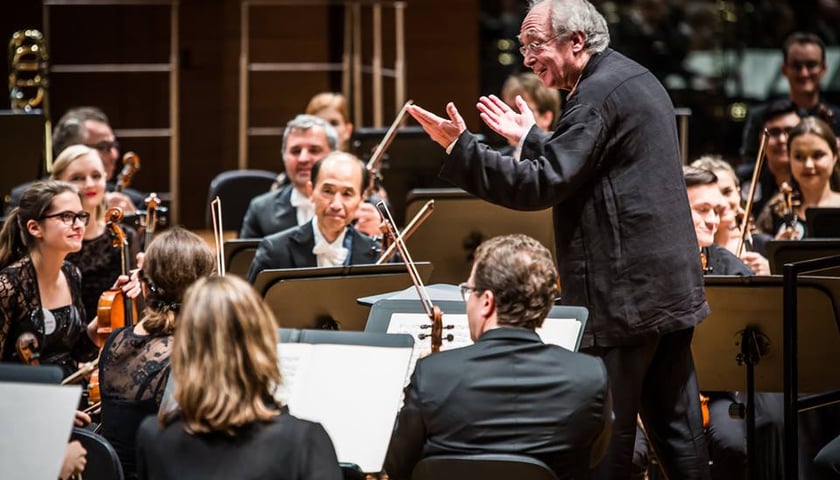 Miękkie lądowanie. Po koncercie orkiestry Royal Concertgebouw