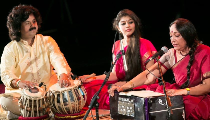 Muzycznie o indyjskich świętach