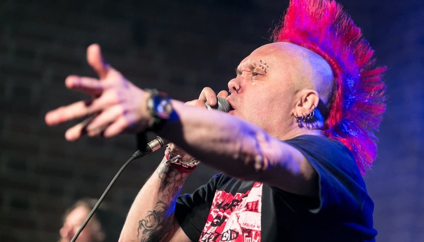 The Exploited na żywo: dzikie pogo w Sali Gotyckiej [ZDJĘCIA]