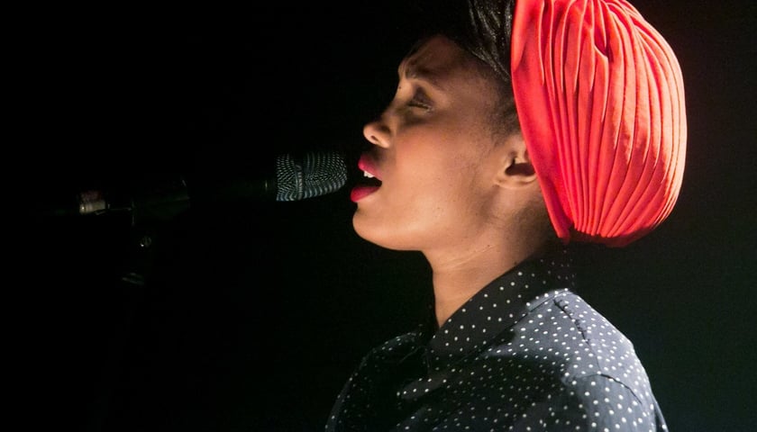 Imany live: akustycznie i z klasą [ZDJĘCIA]