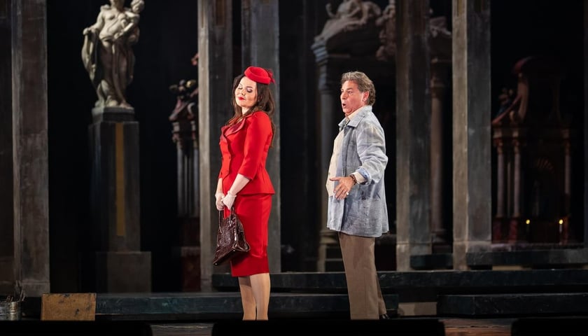 Na zdjęciu Aleksandra Kurzak i Roberto Alagna jako Tosca i Cavaradossi w spektaklu Opery Wrocławskiej
