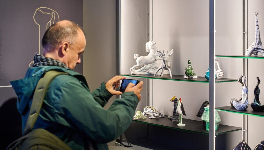 Wystawa &bdquo;Wielka czw&oacute;rka i inni. Ceramiczna rzeźba kameralna w PRL-u&rdquo; w Muzeum Narodowym do 23 lutego 2025