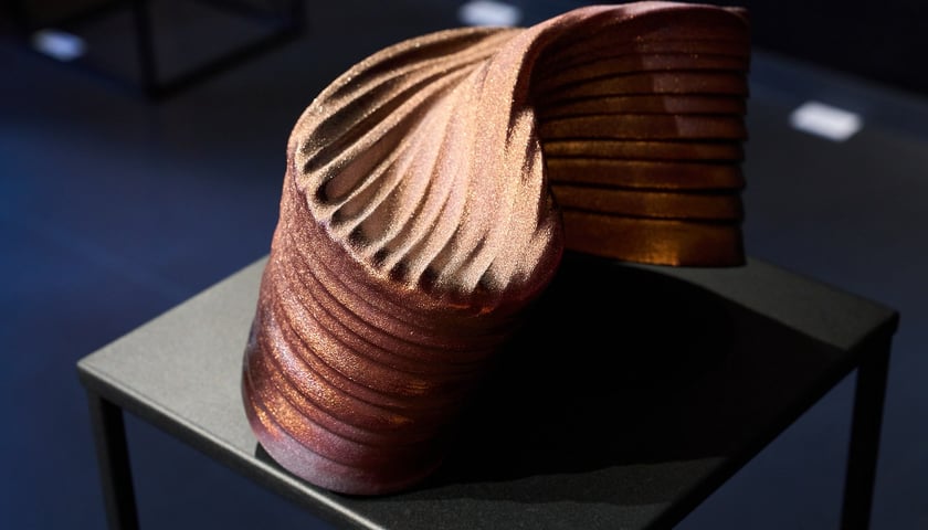 <p>Prace Weroniki Lucińskiej na wystawie w Fine Art Gallery do 20 grudnia</p>