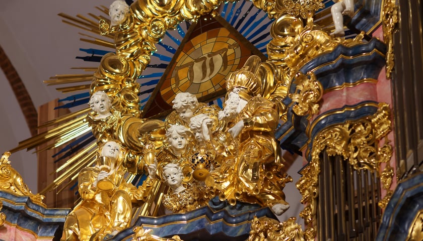 <p>Trzecia rocznica odbudowania organ&oacute;w Englera i koncert</p>