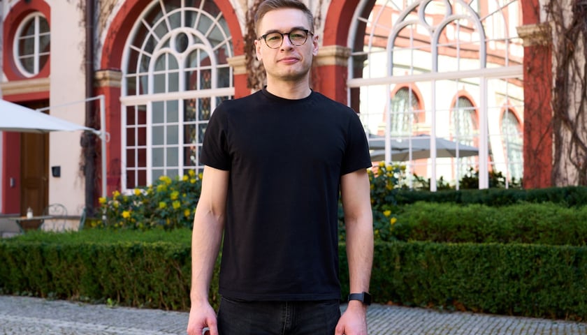 <p>Marek Kwaśny, historyk sztuki z Instytutu Historii Sztuki Uniwersytetu Wrocławskiego, autor książki &bdquo;Johann Jacob Eybelwieser młodszy. Wrocławski malarz doby baroku&rdquo;&nbsp;</p>