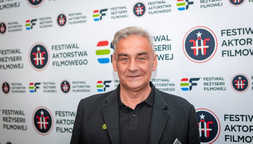 <p>Robert Gonera: "Mogę tylko powiedzieć &ndash; idźcie na wybory i wybierajcie mądrze, bo tego nam bardzo brakuje."</p>