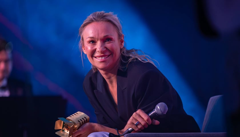 <p>Sonia Bohosiewicz: "Po to walczyliśmy o prawo wyborcze, żeby teraz z niego korzystać."</p>