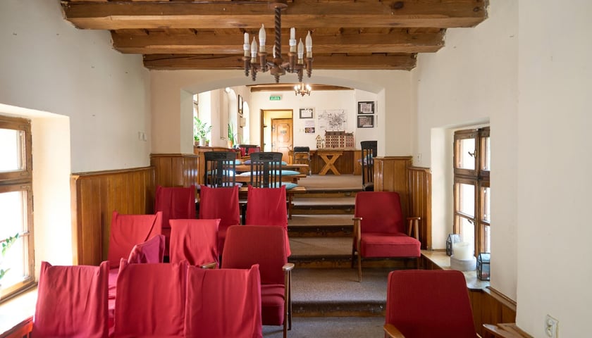 III piętro w kamieniczce &bdquo;Małgosia&rdquo; &ndash; sala wykładowa