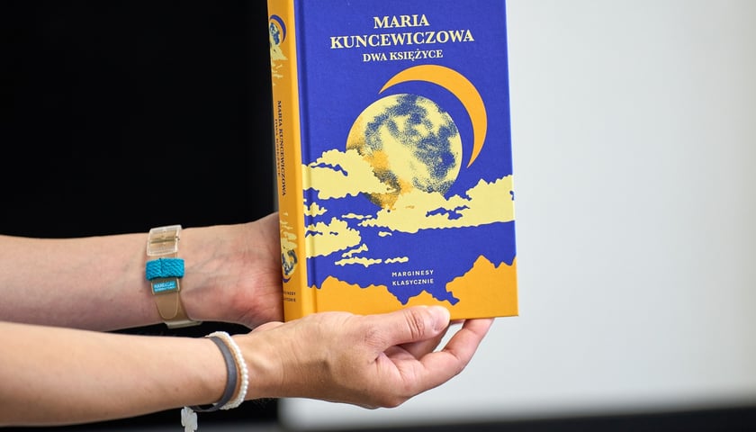 <p>Maria Kuncewiczowa, &bdquo;Dwa księżyce&rdquo;, Wydawnictwo Marginesy</p>