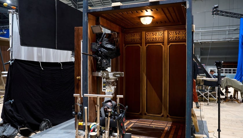 Wytw&oacute;rnia Film&oacute;w Fabularnych we Wrocławiu - studio "B", plan filmu "1949" w reż. Pawła Pawlikowskiego