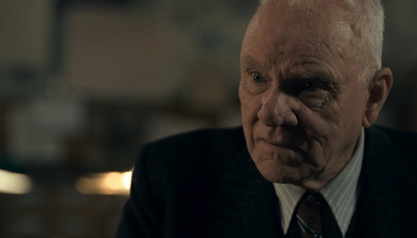 Malcolm McDowell w filmie &bdquo;Skarbek&rdquo;&nbsp;