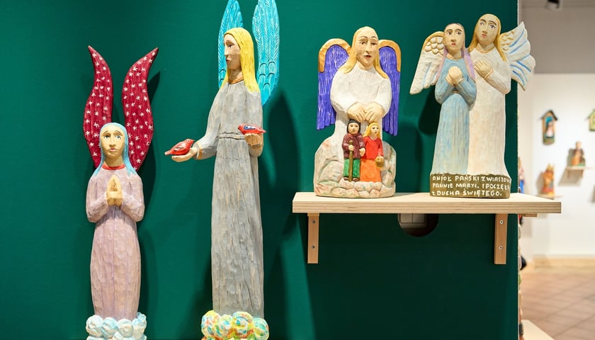 <p>Wystawę &bdquo;Jan Giejson. Od nowa&rdquo; obejrzymy w Muzeum Etnograficznym tylko do 30 grudnia</p>