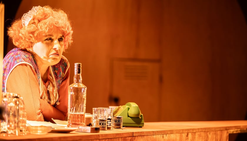 Lubiewo na scenie Wrocławskiego Teatru Współczesnego. Scena z próby spektaklu.