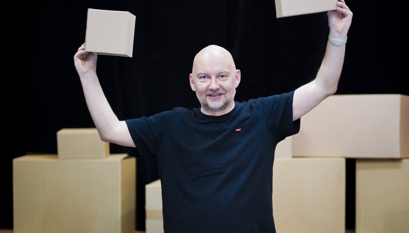 <p>Reżyser, autor scenariusza, choreograf i scenograf Tomasz Maśląkowski&nbsp;</p>