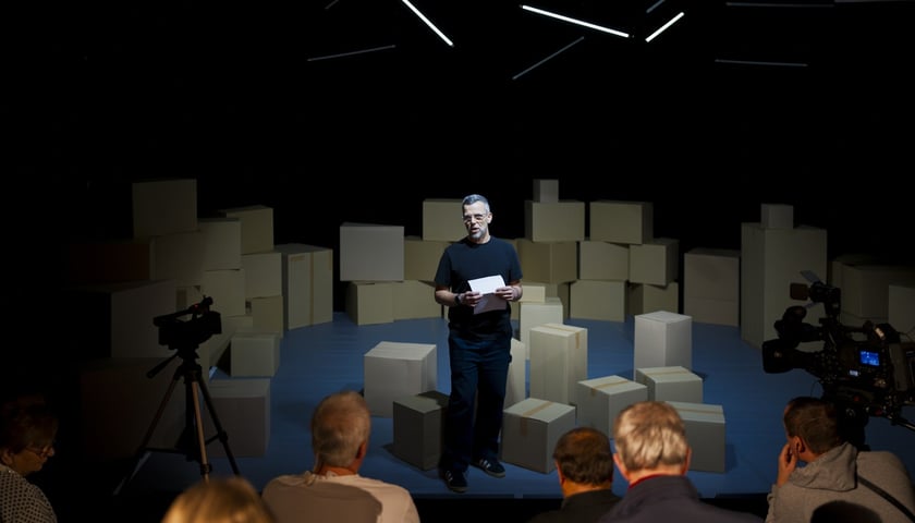 <p>Jakub Krofta, dyrektor artystyczny Wrocławskiego Teatru Lalek</p>