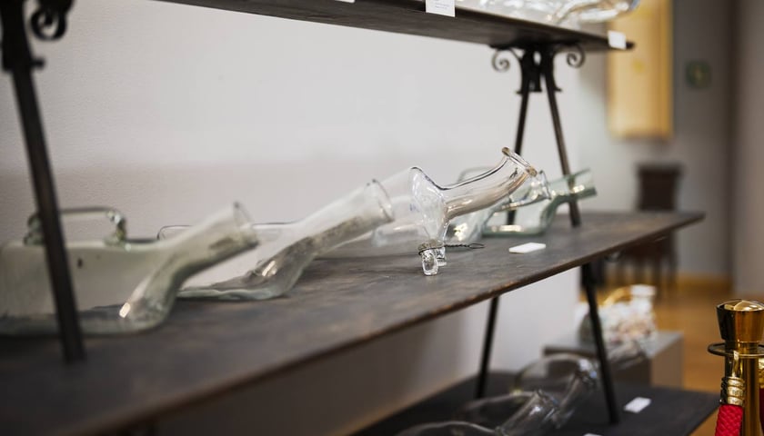 <p>Wystawa &bdquo;Tam gdzie kr&oacute;l chodzi piechotą&rdquo; w Pałacu Kr&oacute;lewskim do obejrzenia do 28 lutego</p>