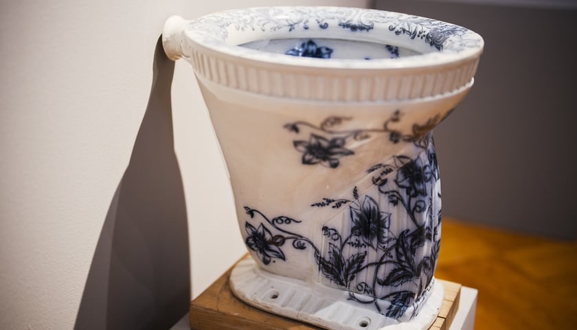 <p>Wystawa &bdquo;Tam gdzie kr&oacute;l chodzi piechotą&rdquo; w Pałacu Kr&oacute;lewskim do obejrzenia do 28 lutego</p>