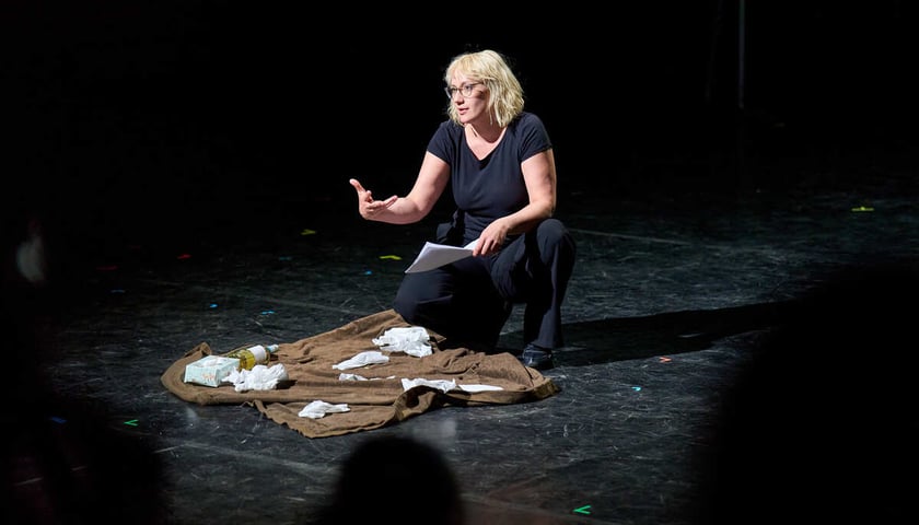 Kadr z czytania preformatywnego 