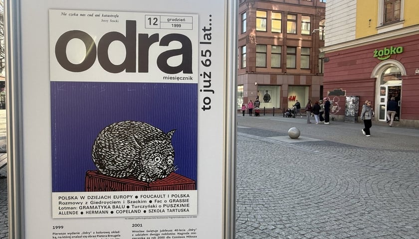 <p>Wystawa z okazji 65-lecia &bdquo;Odry&rdquo; na ul. Świdnickiej</p>