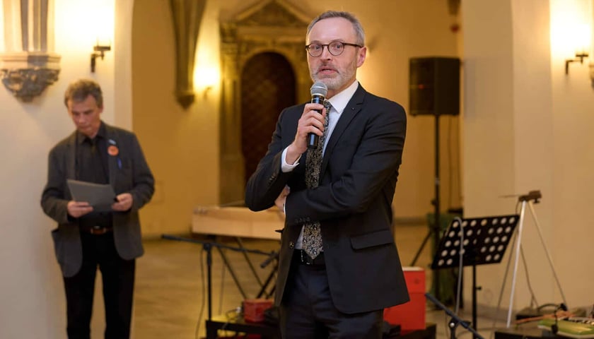 <p>Gala wręczenia Nagrody &bdquo;Odry&rdquo; w Ratuszu połączona z jubileuszem 65-lecia pisma &ndash; Grzegorz Jankowicz, dyrektor Instytutu Książki&nbsp;</p>