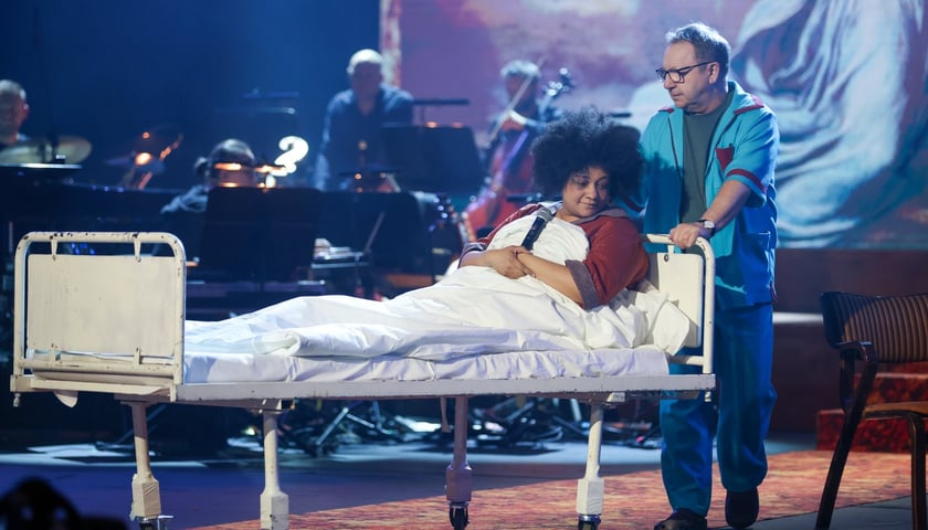 <p>Koncert finałowy &bdquo;Gorączka życia. Sanatorium&rdquo; w reż. Marcina Czarnika i Mileny Czarnik</p>