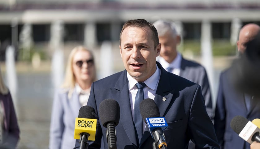 <p>Marszałek Wojew&oacute;dztwa Dolnośląskiego Paweł Gancarz</p>