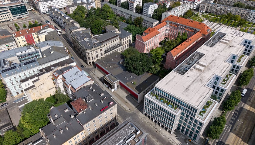 Pozostałości po Pałacu Hatzfeldów przy ul. Wita Stwosza, 22 lipca 2026