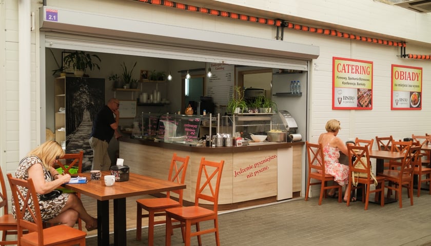 Nowa strefa gastronomiczna w Pasażu Zielińskiego już działa.