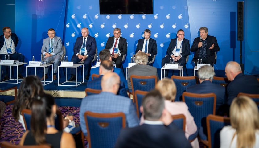 Panel &bdquo;Kolejowa Europa. Tworzenie nowoczesnych i bardziej zintegrowanych region&oacute;w&rdquo;, Karpacz 08.06.2026 r.
