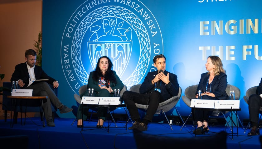 Panel 