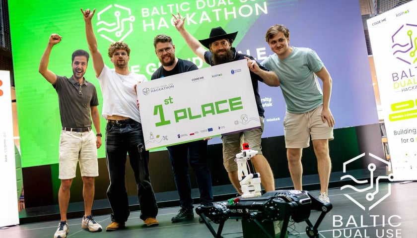 Członkowie wrocławskiego zespołu podczas hackathon Baltic Dual Use.