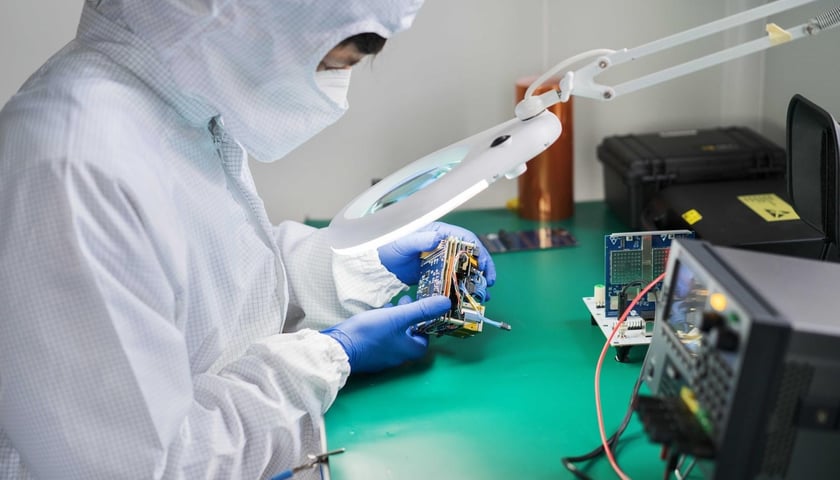 Pierwszą w Polsce fabrykę satelitów wybuduje wrocławska spółka SatRevolution