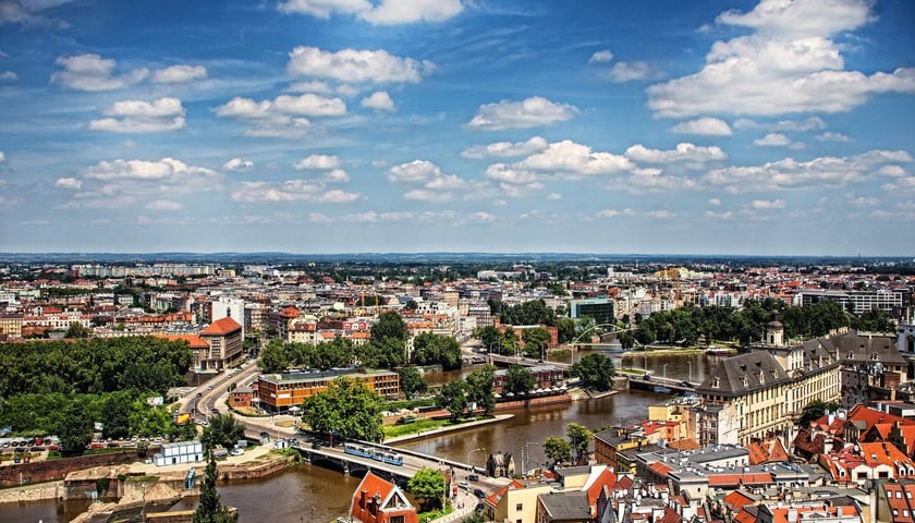 PINK opublikował dane dotyczące rynku biurowego na głównych rynkach regionalnych w Polsce w 2022 r.