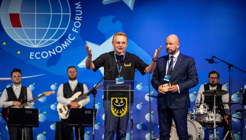 Nagroda Prezydenta Wrocławia ? Biznes Odpowiedzialny Społecznie, mer Lwowa Andrij Sadowyj i prezydent Wrocławia Jacek Sutryk