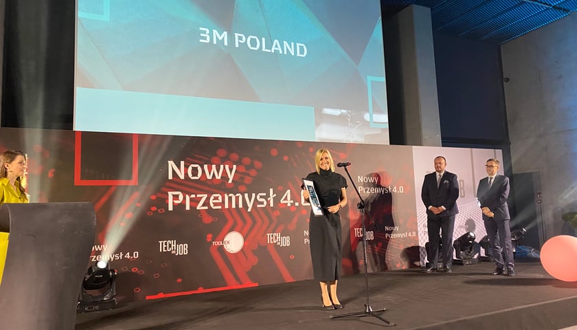 Powiększ obraz: Dominika Kawala, dyrektorka zakładów 3M SuperHub we Wrocławiu