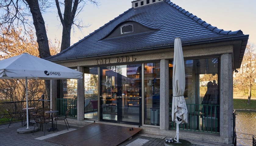 Cafe Berg, Domek nad fosą Maxa Berga we Wrocławiu