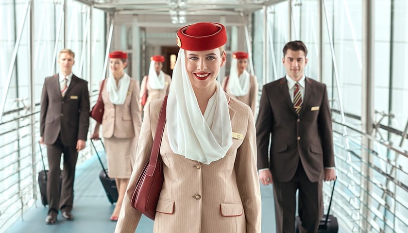 Załoga pokładowa  Emirates.