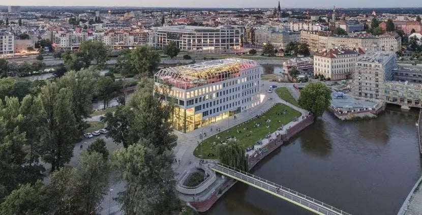 Powiększ obraz: Concordia Design Wrocław na Wyspie Słodowej