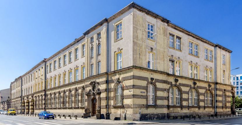 Orange Polska sprzedaje neobarokowy budynek z 1901 r