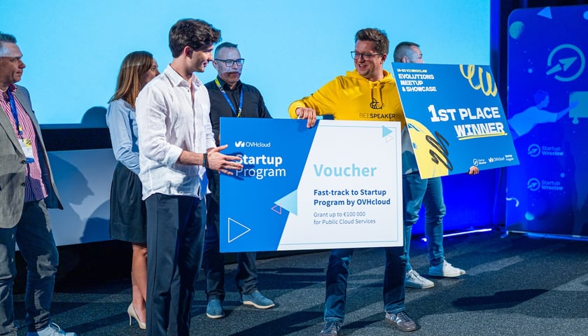 Zwycięzcy konkursu startupowego Evolutions: Meetup & Showcase.