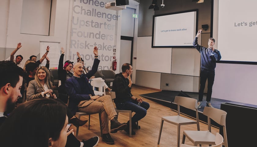 Uczestnicy poprzedniej  edycji Emerging Founders: Think Global.