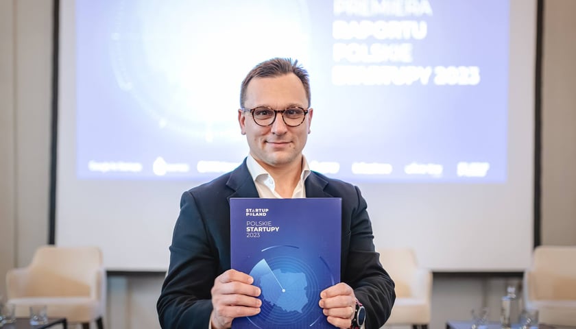 Ubiegłoroczny raport "Polskie Startupy 2023".