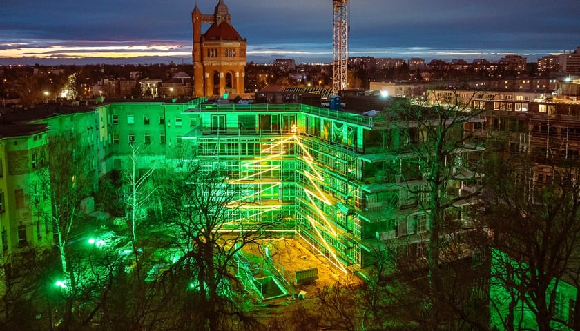 Budowa kompleksu Sudea, kwiecień 2025 r.