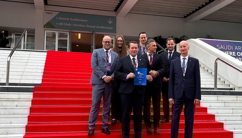 Wrocławska delegacja na Międzynarodowych Targi Nieruchomości i Inwestycji w Cannes.