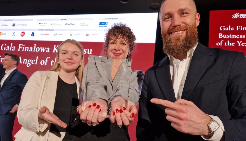 Zespół Startup Wroclaw: Krystyna Kardacz, Paulina Muszyńska i Maciej Jacenik.